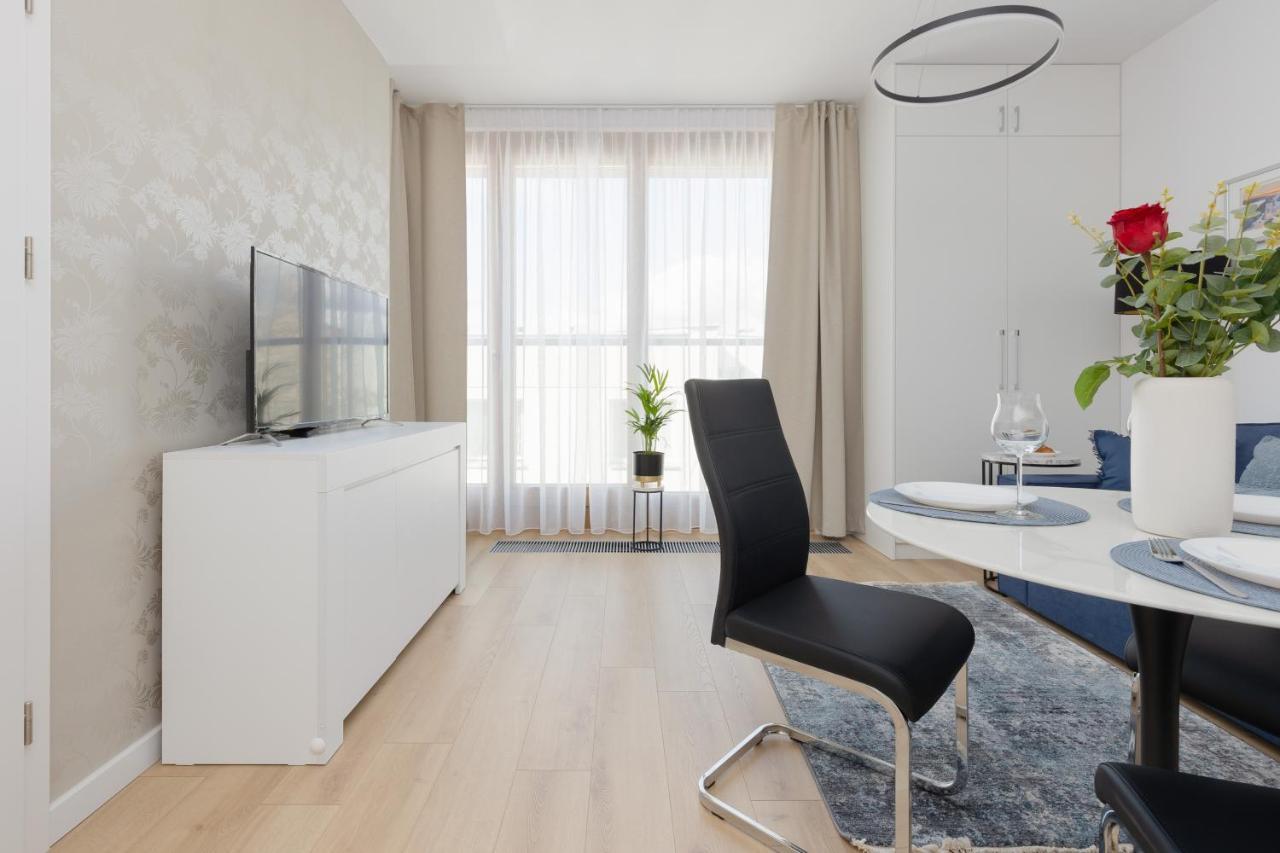 Warszawa Srodmiescie Bonifraterska Apartments By Noclegi Renters 외부 사진