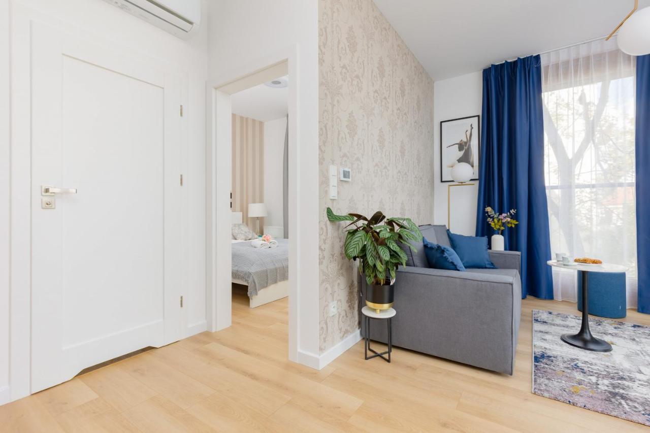 Warszawa Srodmiescie Bonifraterska Apartments By Noclegi Renters 외부 사진