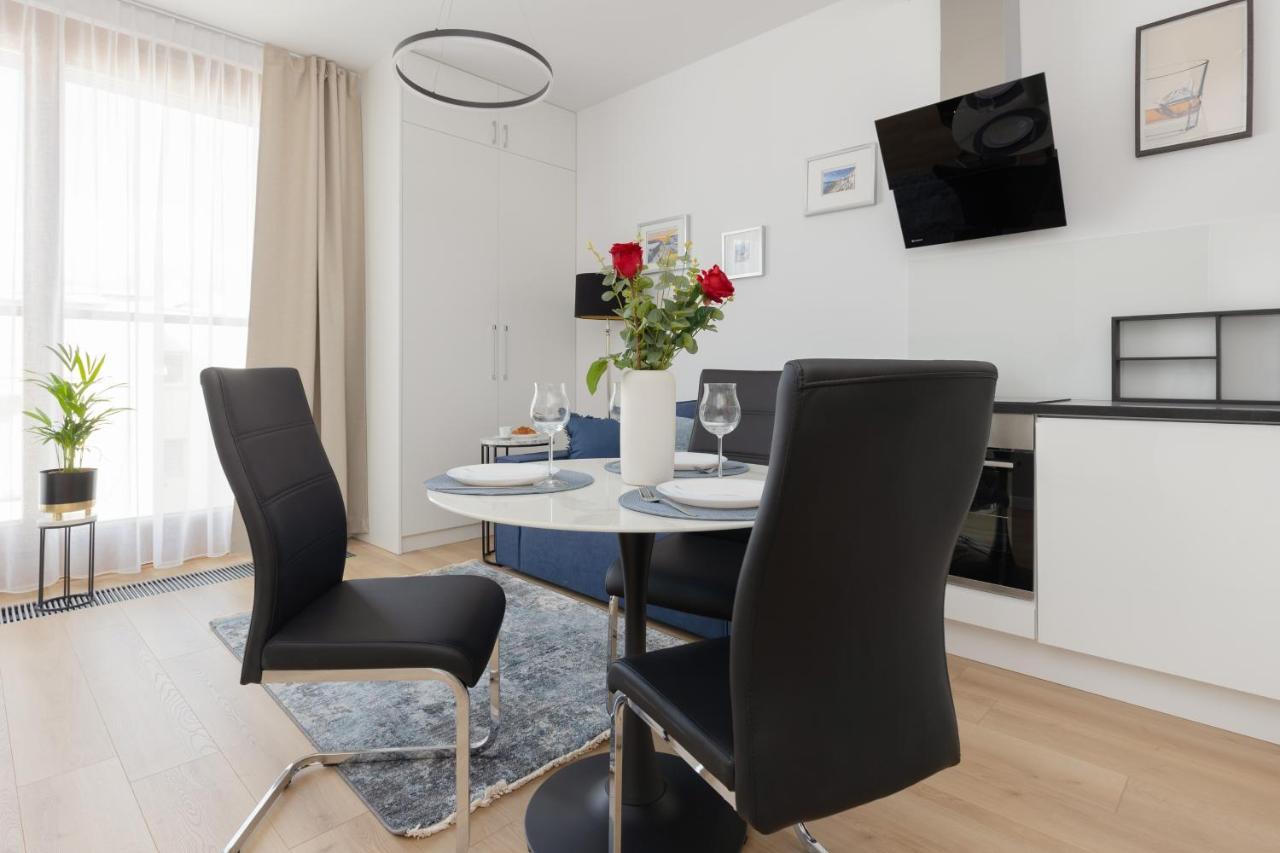 Warszawa Srodmiescie Bonifraterska Apartments By Noclegi Renters 외부 사진